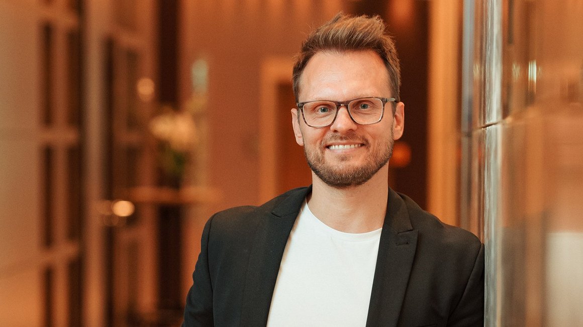 Business coach Krystian Kwasniewski in portrait