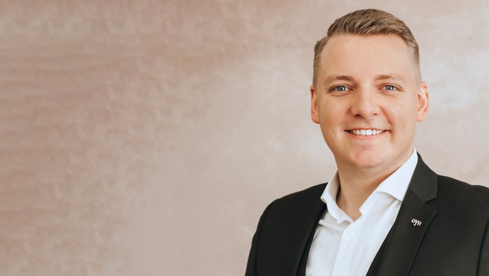 Beraterportrait Dennis Ehmke